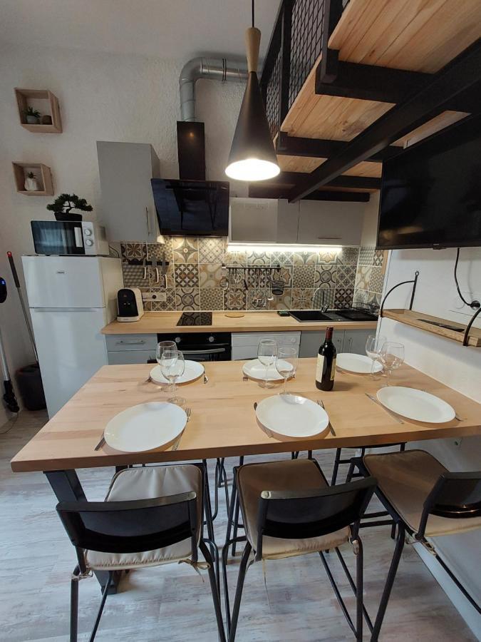 Appartement Mezzanine 6 Personnes Avec Balcon Vue Sur La Montagne Cauterets Zewnętrze zdjęcie